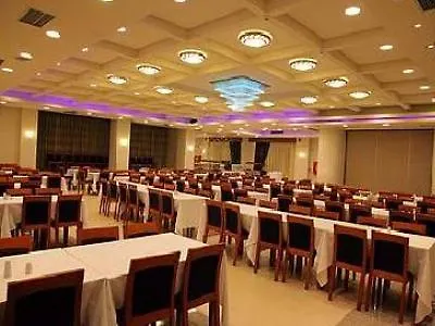 Alexander 3* Serres